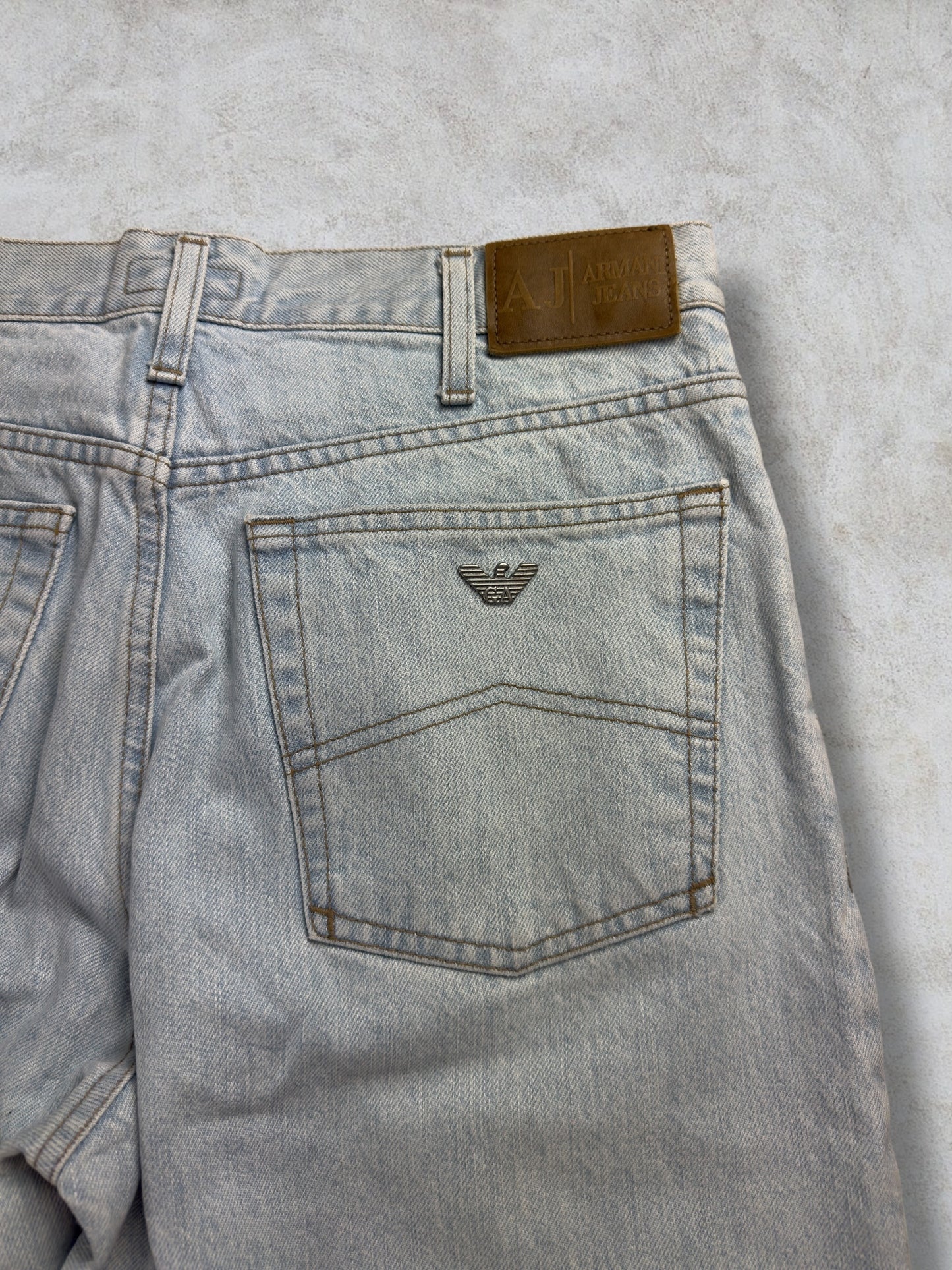 Vintage Armani Jeans (33)