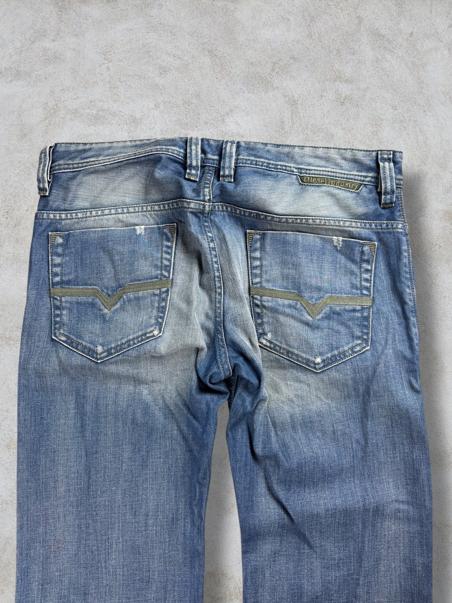 Vintage Diesel Jeans (31)
