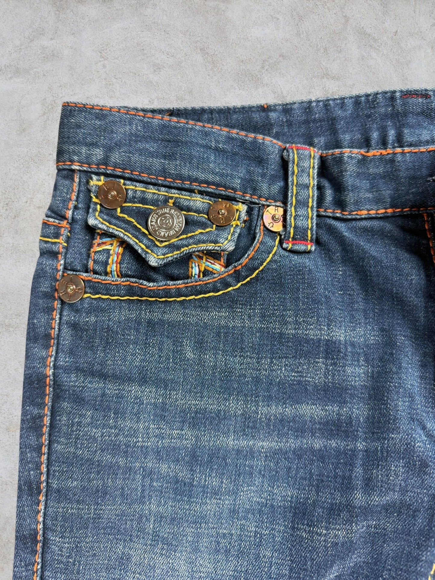 Vintage True Religion Jeans (28)