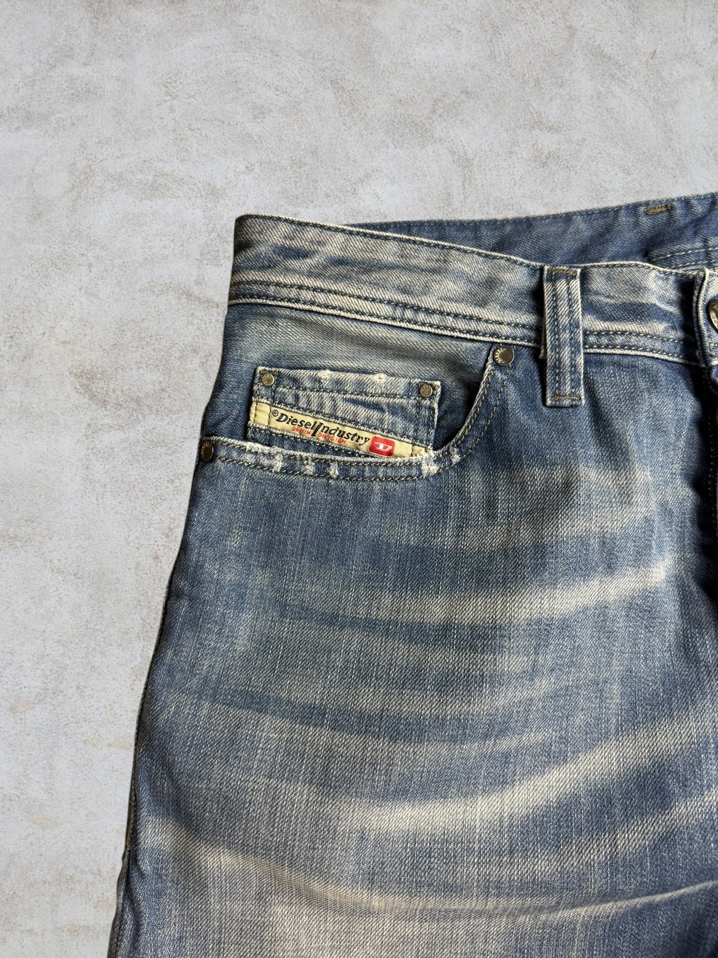 Vintage Diesel Jeans (31)
