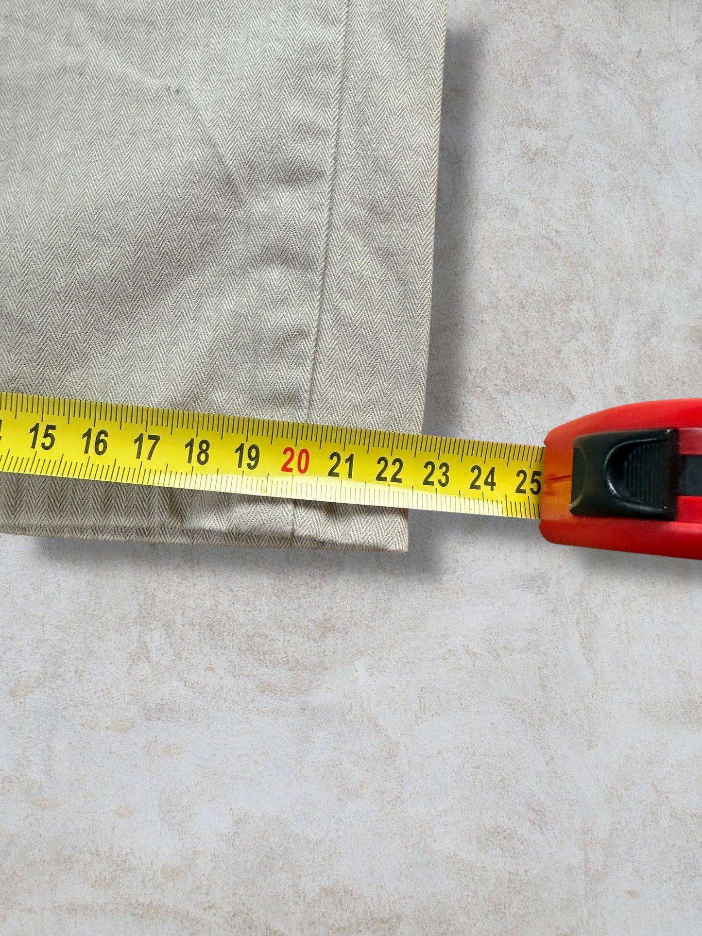 Vintage Armani Jeans (34)